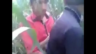 Hot Outdoor Masturbation in Desi Gay Porn Video
